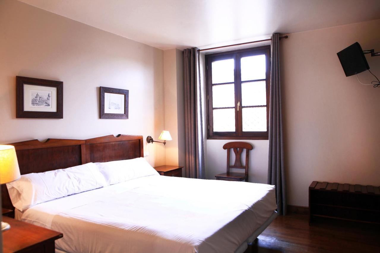 Hostal Antxitonea Elizondo Exterior foto